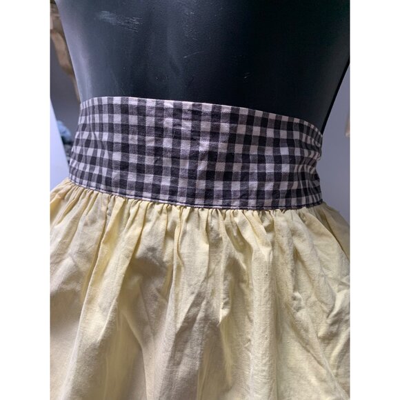 Handmade Yellow & Gingham Check Apron with Pockets & Tie Waist - Picture 4 of 8
